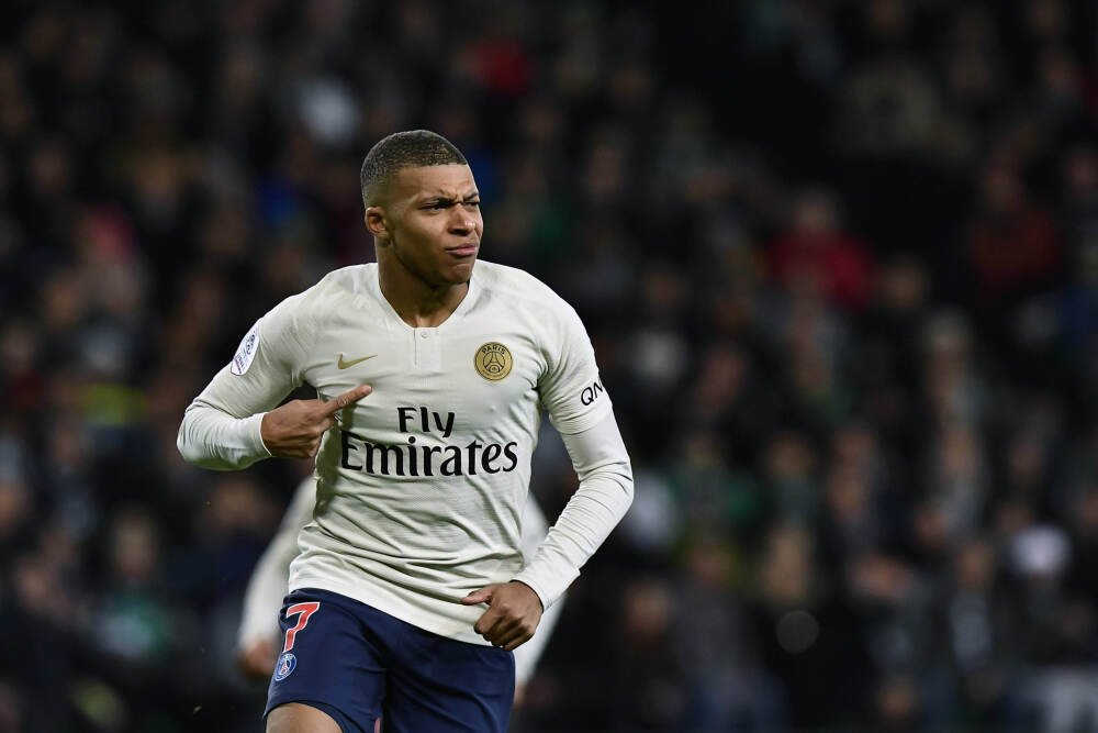 明阳智能拟投142亿英国建厂 现金流负3年A股共募108亿